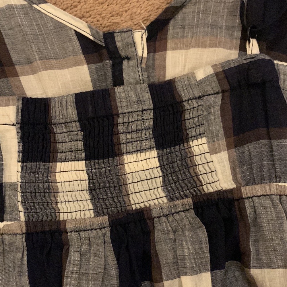 FOREVER 21 Brown Black Cream Plaid Ruffle Tank Top, size M - Picture 5 of 6